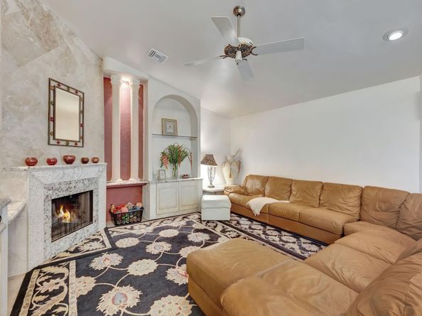 5355 NW 77th Ter, Coral Springs FL 33067