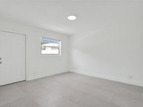 1010 N 16th Ave, Hollywood FL 33020