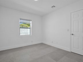 1010 N 16th Ave, Hollywood FL 33020