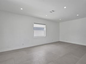1010 N 16th Ave, Hollywood FL 33020
