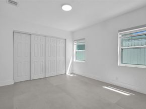 1010 N 16th Ave, Hollywood FL 33020