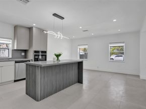 1010 N 16th Ave, Hollywood FL 33020