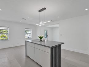 1010 N 16th Ave, Hollywood FL 33020