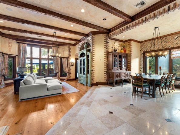 2927 Rhone Drive, Palm Beach Gardens FL 33410