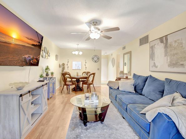 2222 NE 1st Way 105, Boynton Beach FL 33435