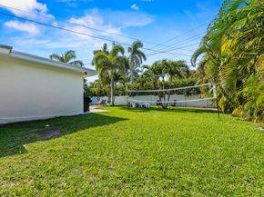1627 Seabreeze Boulevard, Fort Lauderdale FL 33316