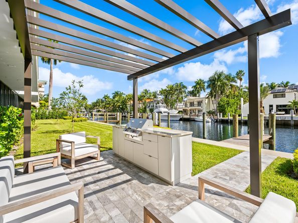 160 Isle Of Venice Dr 203, Fort Lauderdale FL 33301