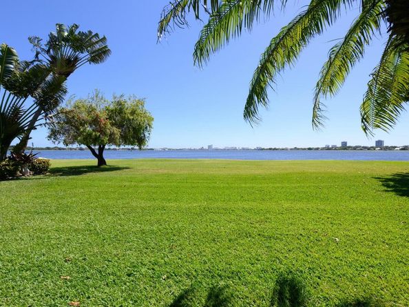 3600 N Shore Drive, West Palm Beach FL 33407