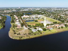 3600 N Shore Drive, West Palm Beach FL 33407