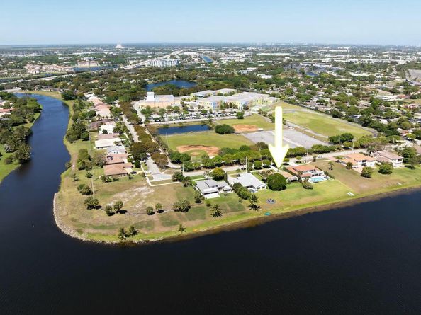 3600 N Shore Drive, West Palm Beach FL 33407