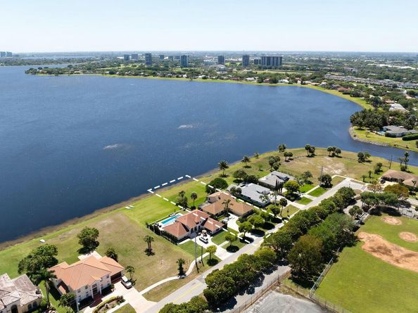 3600 N Shore Drive, West Palm Beach FL 33407