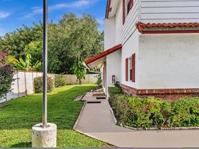 8957 NW 23rd St 8957, Coral Springs FL 33065