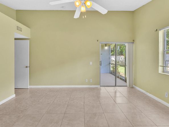 8957 NW 23rd St 8957, Coral Springs FL 33065