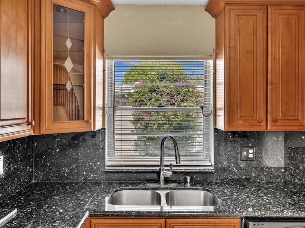 8957 NW 23rd St 8957, Coral Springs FL 33065