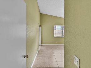 8957 NW 23rd St 8957, Coral Springs FL 33065