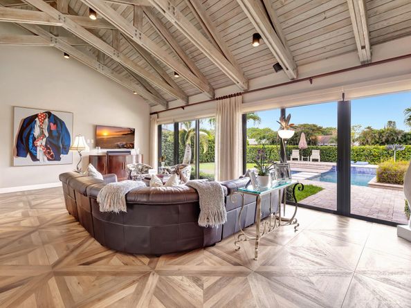 4668 Wildewood Drive, Delray Beach FL 33445