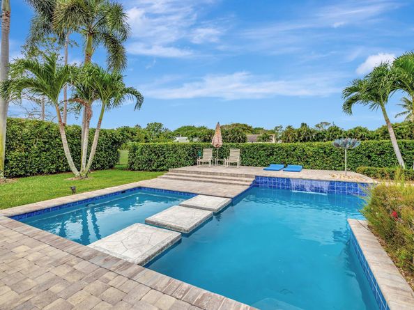 4668 Wildewood Drive, Delray Beach FL 33445