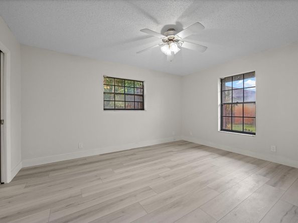 975 Ryanwood Drive, West Palm Beach FL 33413