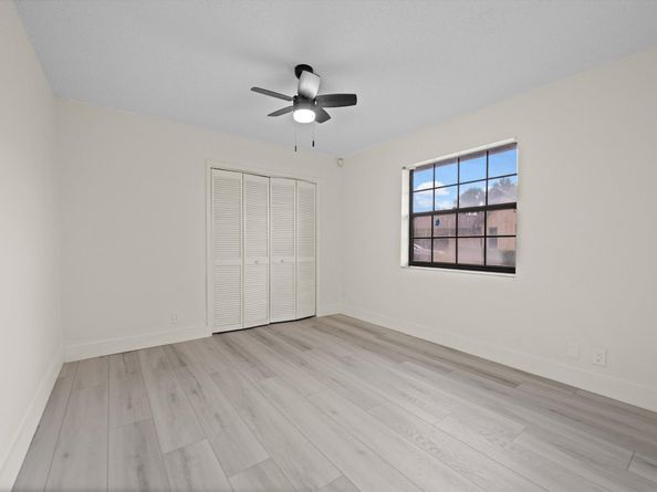975 Ryanwood Drive, West Palm Beach FL 33413