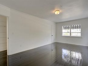 422 N Lakeside Drive, Lake Worth Beach FL 33460