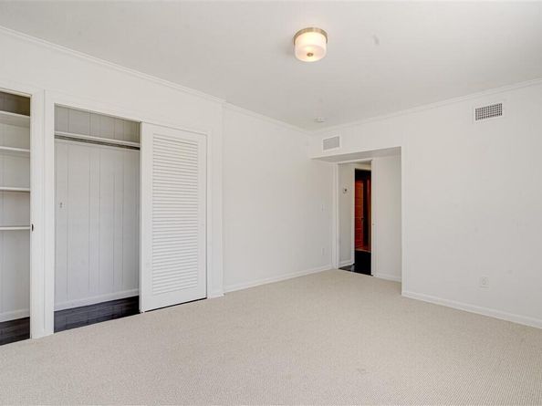 422 N Lakeside Drive, Lake Worth Beach FL 33460