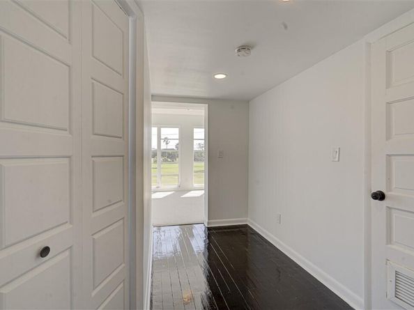 422 N Lakeside Drive, Lake Worth Beach FL 33460