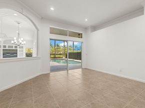 3707 Oak Ridge Cir, Weston FL 33331