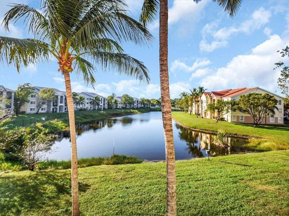 4101 San Marino 303 Boulevard 303, West Palm Beach FL 33409