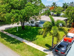 217 SW 9th Ct, Pompano Beach FL 33060