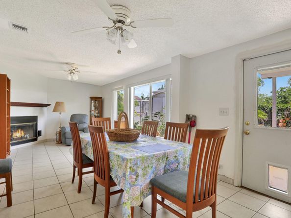 217 SW 9th Ct, Pompano Beach FL 33060