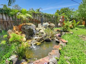 217 SW 9th Ct, Pompano Beach FL 33060