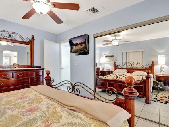 217 SW 9th Ct, Pompano Beach FL 33060