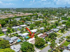 217 SW 9th Ct, Pompano Beach FL 33060