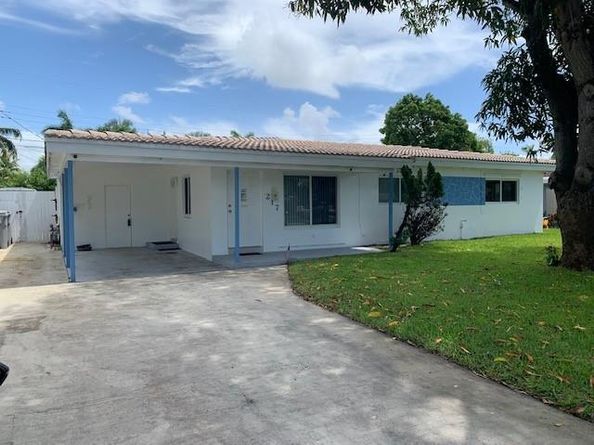 217 SW 9th Ct, Pompano Beach FL 33060