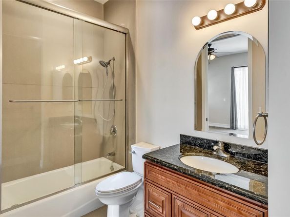 2105 SE 5th St 2105, Pompano Beach FL 33062