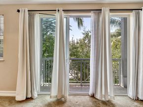 2105 SE 5th St 2105, Pompano Beach FL 33062