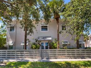 2105 SE 5th St 2105, Pompano Beach FL 33062