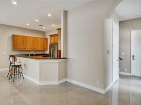 2105 SE 5th St 2105, Pompano Beach FL 33062