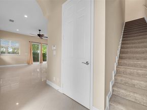 2105 SE 5th St 2105, Pompano Beach FL 33062