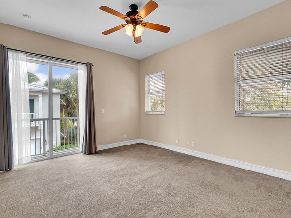 2105 SE 5th St 2105, Pompano Beach FL 33062