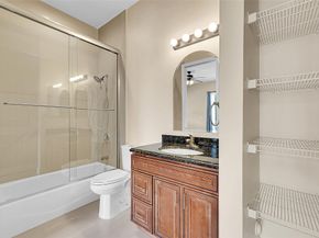 2105 SE 5th St 2105, Pompano Beach FL 33062