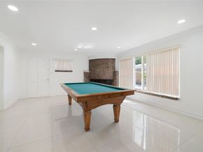 3651 NW 36th St, Lauderdale Lakes FL 33309