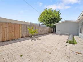 3651 NW 36th St, Lauderdale Lakes FL 33309