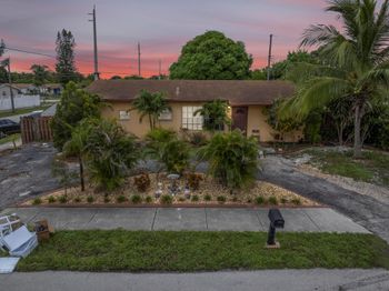 1491 SW 5th Ter