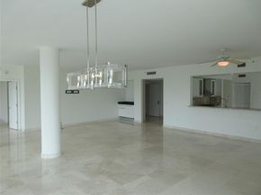 45 Hendricks Isle 301, Fort Lauderdale FL 33301