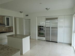 45 Hendricks Isle 301, Fort Lauderdale FL 33301