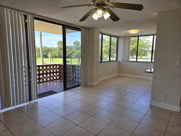 4200 Inverrary Blvd 3103, Lauderhill FL 33319