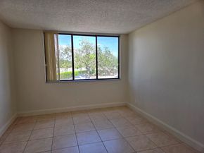 4200 Inverrary Blvd 3103, Lauderhill FL 33319