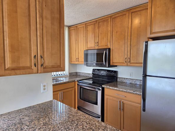 4200 Inverrary Blvd 3103, Lauderhill FL 33319