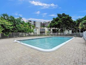 4200 Inverrary Blvd 3103, Lauderhill FL 33319